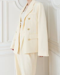 AM260105 Ivory