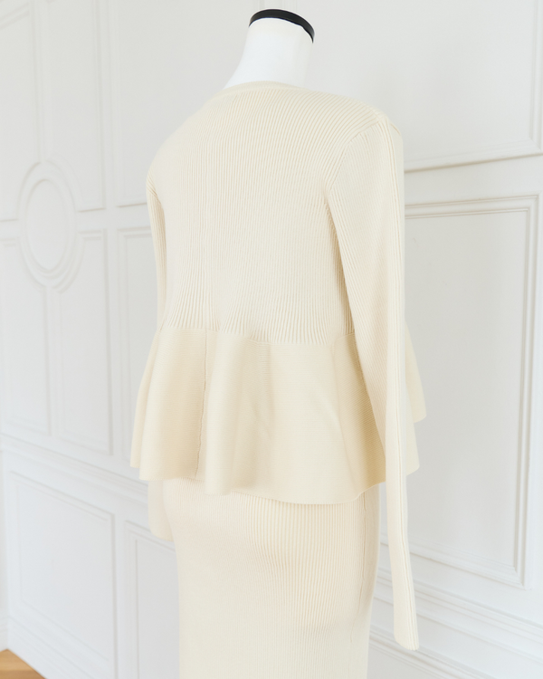 AM260107 Ivory
