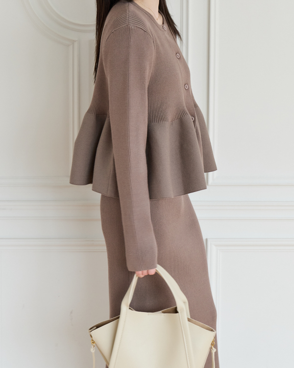 AM260107 Brown