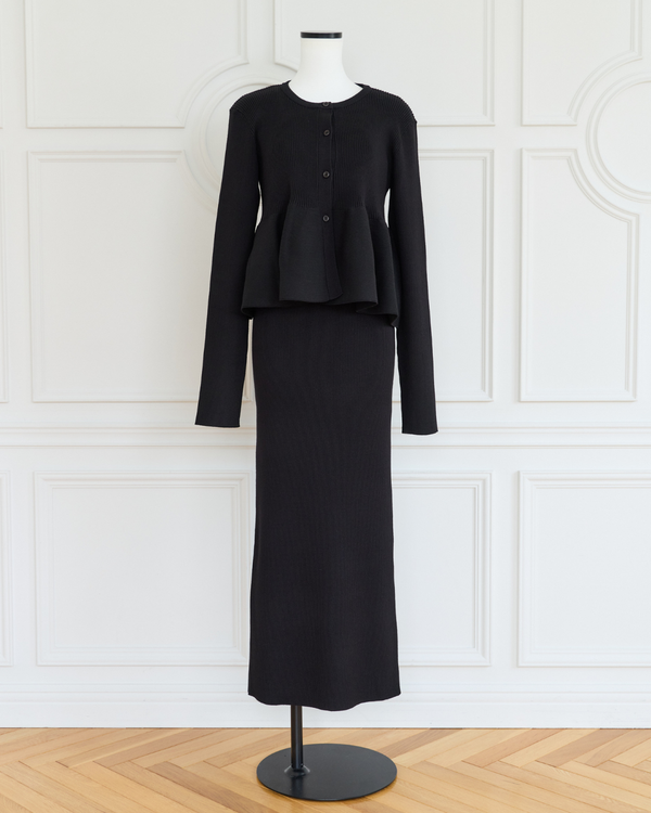 AM260107 Black