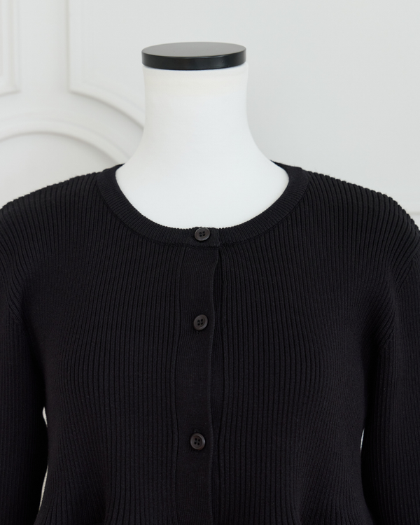 AM260107 Black