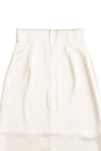 AM260103 Ivory