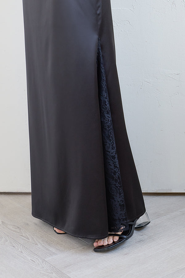 AM260103 Black