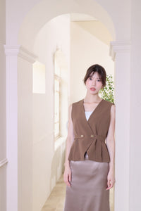 AM260104 Brown