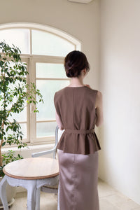 AM260104 Brown