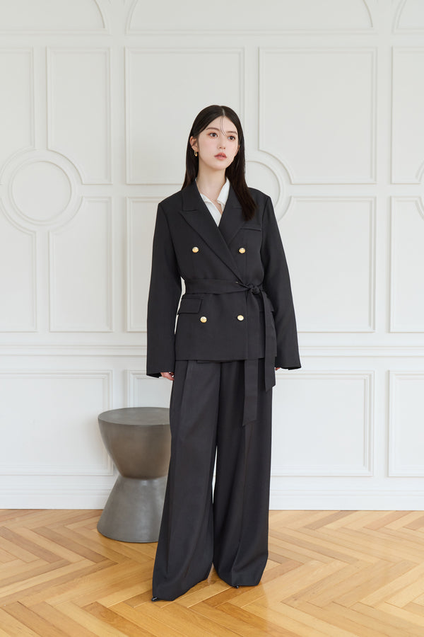 AM260105 Black