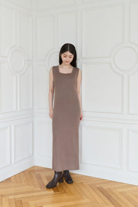 AM260107 Brown