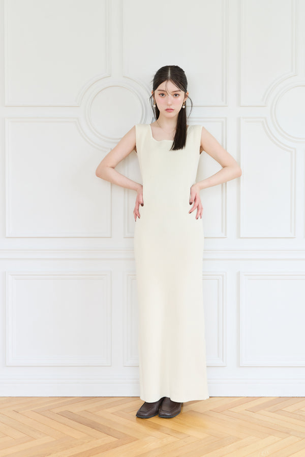 AM260107 Ivory