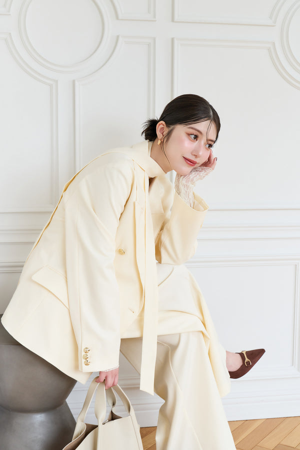 AM260106 Ivory