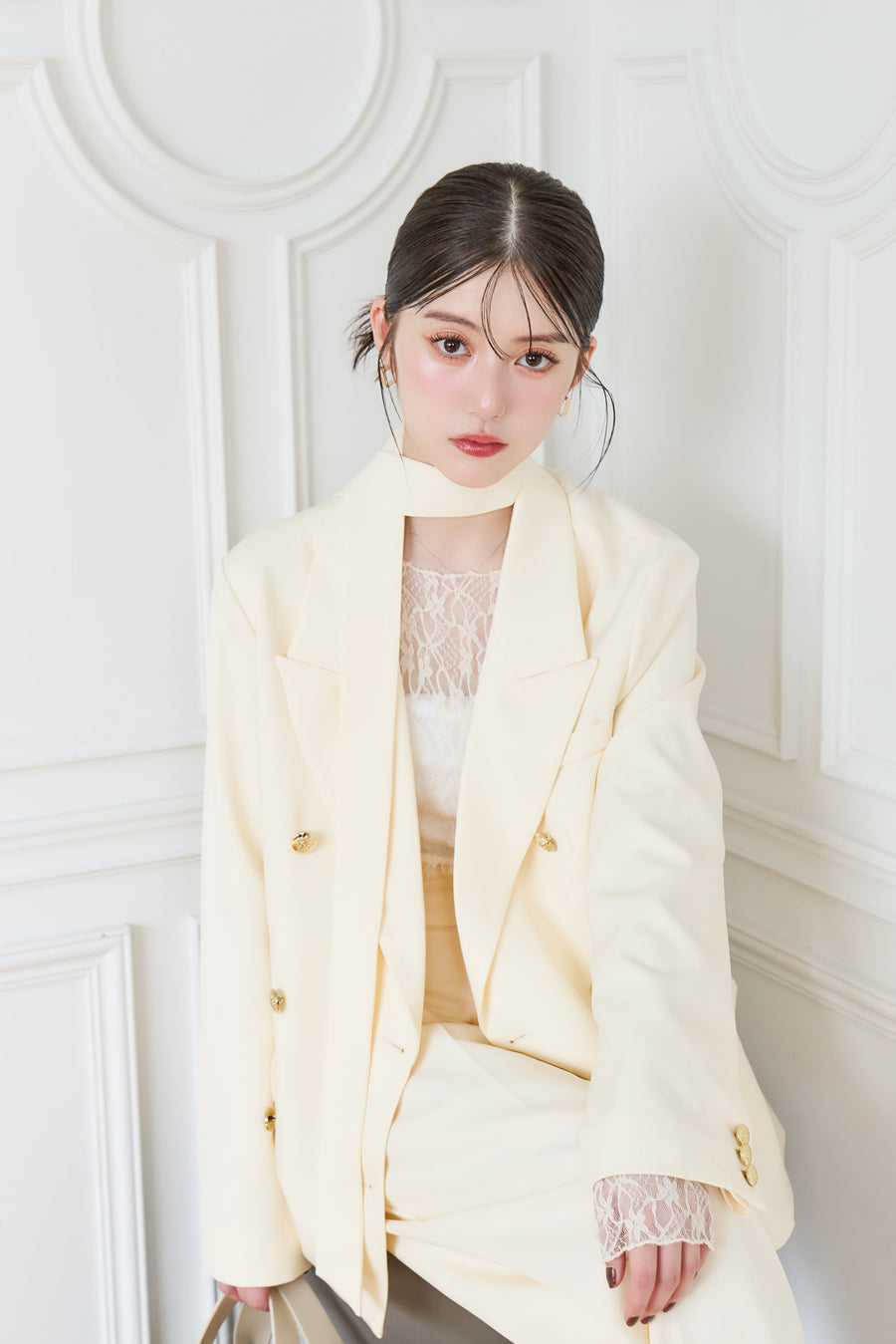 AM260105 Ivory