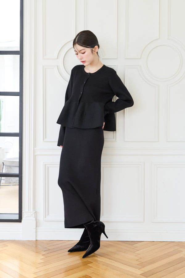 AM260107 Black