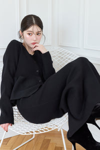 AM260107 Black